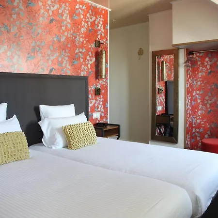 Moris Grands Boulevards Hotel