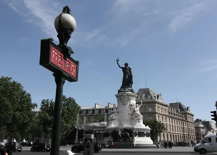 Moris Grands Boulevards Hotel 3*