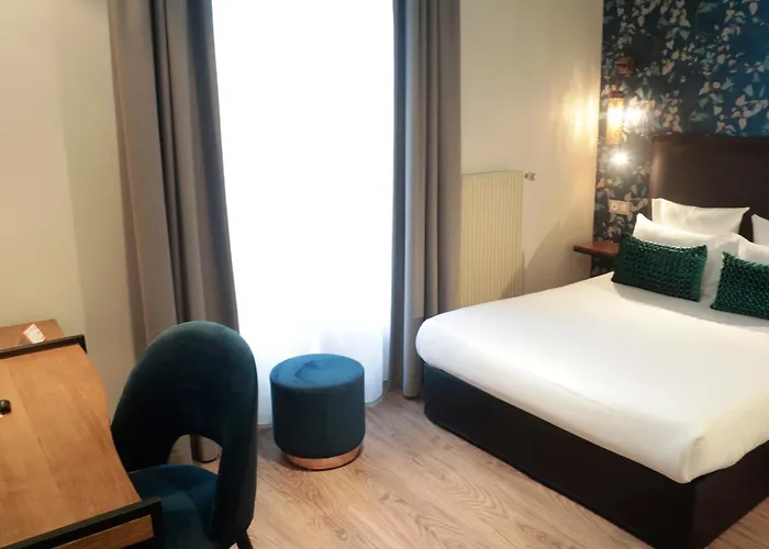 Hotel Moris Grands Boulevards 3*