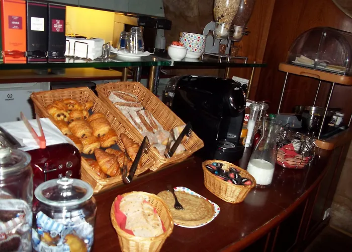 Hotel Moris Grands Boulevards Parigi