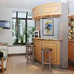 Moris Grands Boulevards Otel Paris