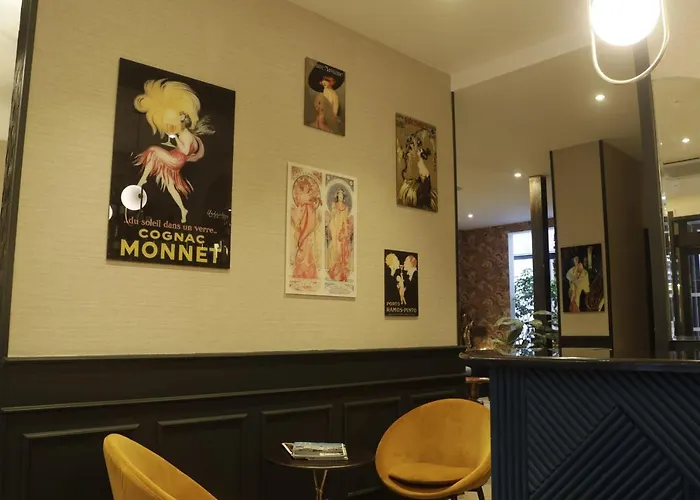 Moris Grands Boulevards Hotell 3*